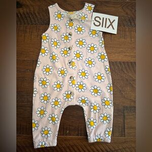 Floral Baby Romper with Daisies